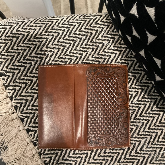 Ariat Rodeo Wallet - Picture 3 of 3